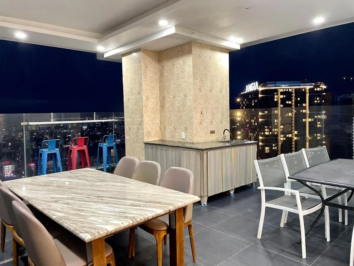 Penthouse Oasky 4 Bedroom Vung Tau Apartment