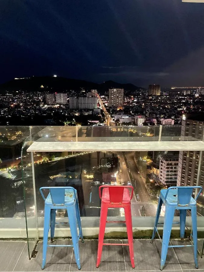 Penthouse Oasky 4 Bedroom Vung Tau 0*,